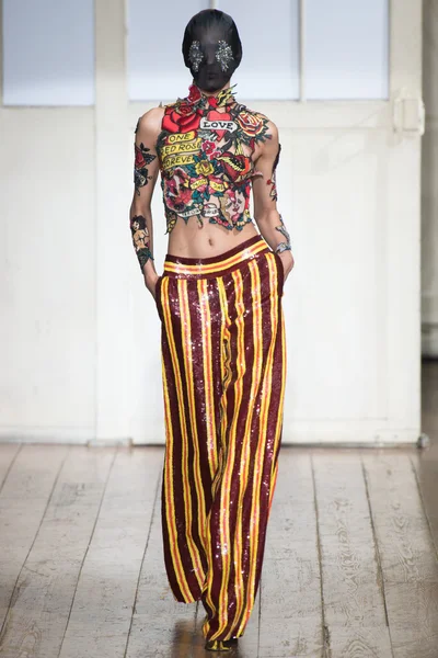 Look 8